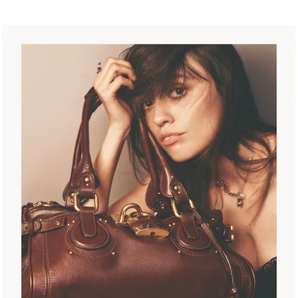 Chloe Black Leather Shoulder Bag with Gold Lock - Picture 15 of 15